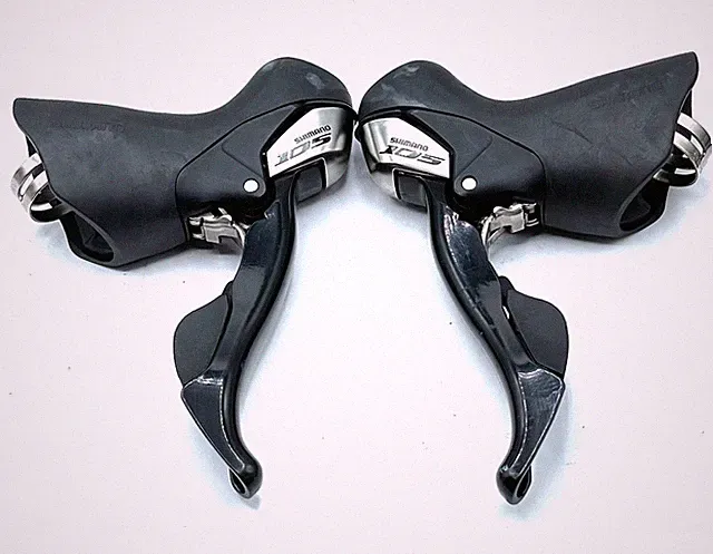 Shimano 105 ST-5700 STI Brake Shift Levers 2x10 Speed Road Bike