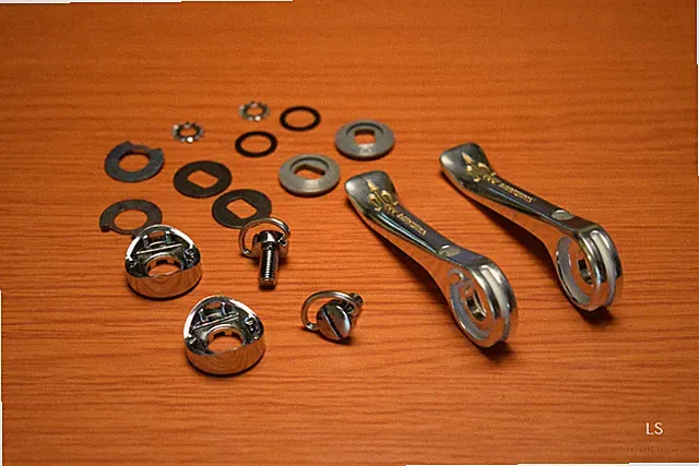 Shimano NOS Bicycle 105 Downtube Shifters Set A105FS 5mm Bosses