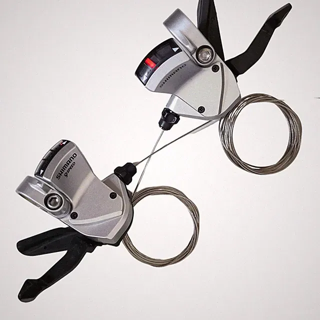 Shimano SL-R440 Road Bike Flat Silver Shifters 2 3 x 9 speed Right & Left