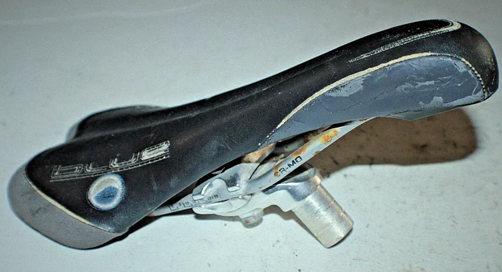 Velo Blue City Hybrid Bike Saddle 275/130mm Black Comfort Road Tour Fast Shipper